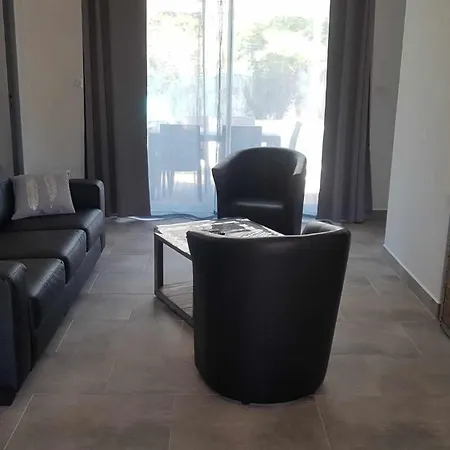 Oasis Villa